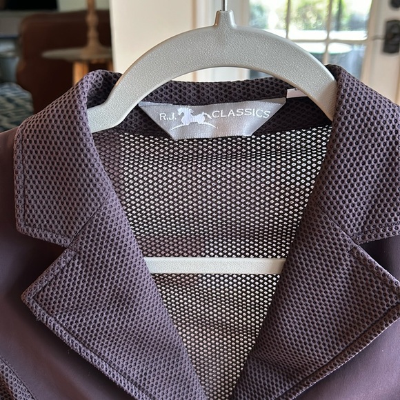 RJ Classics Mesh Show Coat - Picture 6 of 9